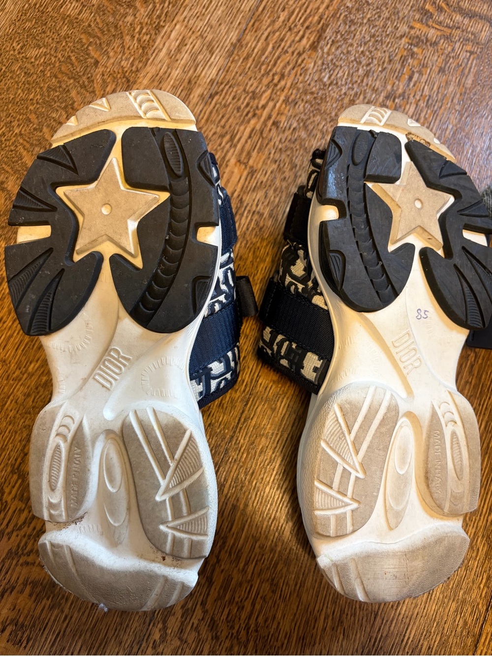 Dior Navy and White Logo Slide Sandals - Picture 3 of 3
